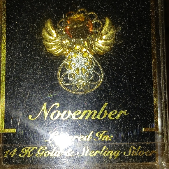 Angel pendant November birthstone - Picture 3 of 3